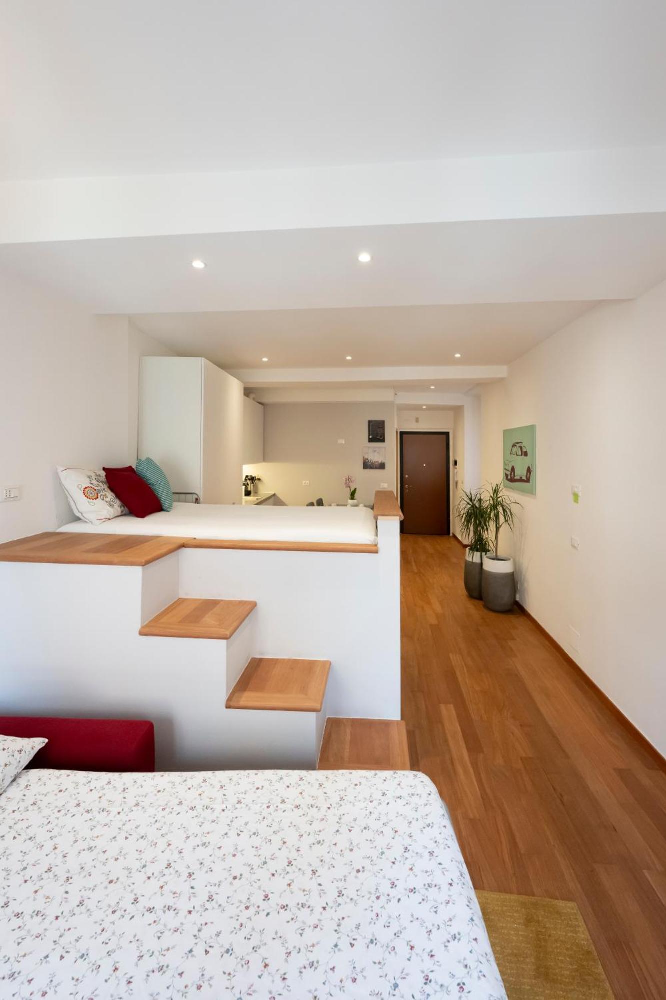 46 Santa Marta Apartment Lecco Bagian luar foto
