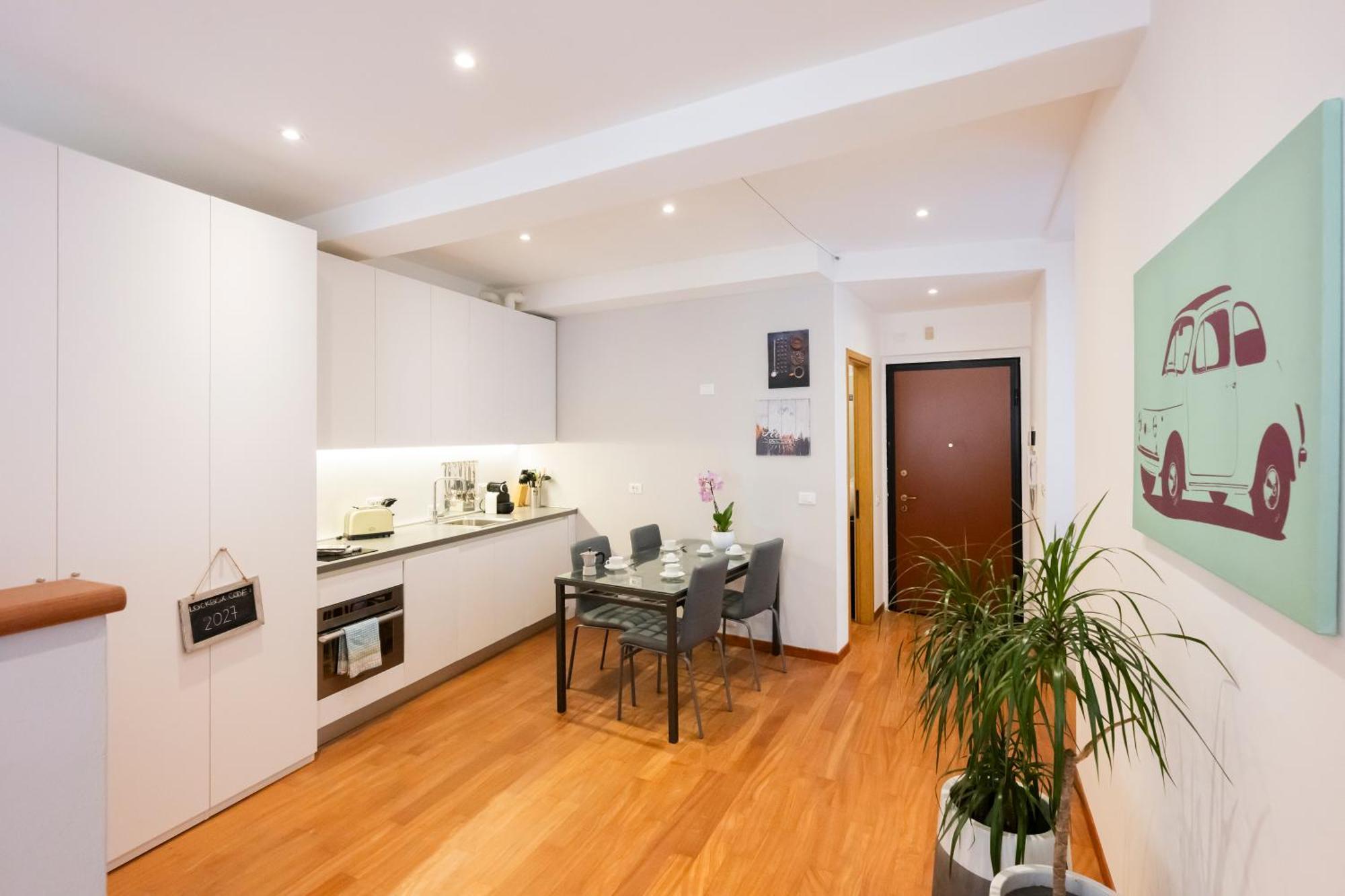 46 Santa Marta Apartment Lecco Bagian luar foto